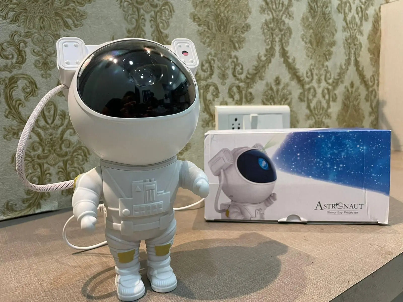 Astronaut Galaxy Projector - 360 Magnetic Head Rotation, Remote Control f8854e-dc